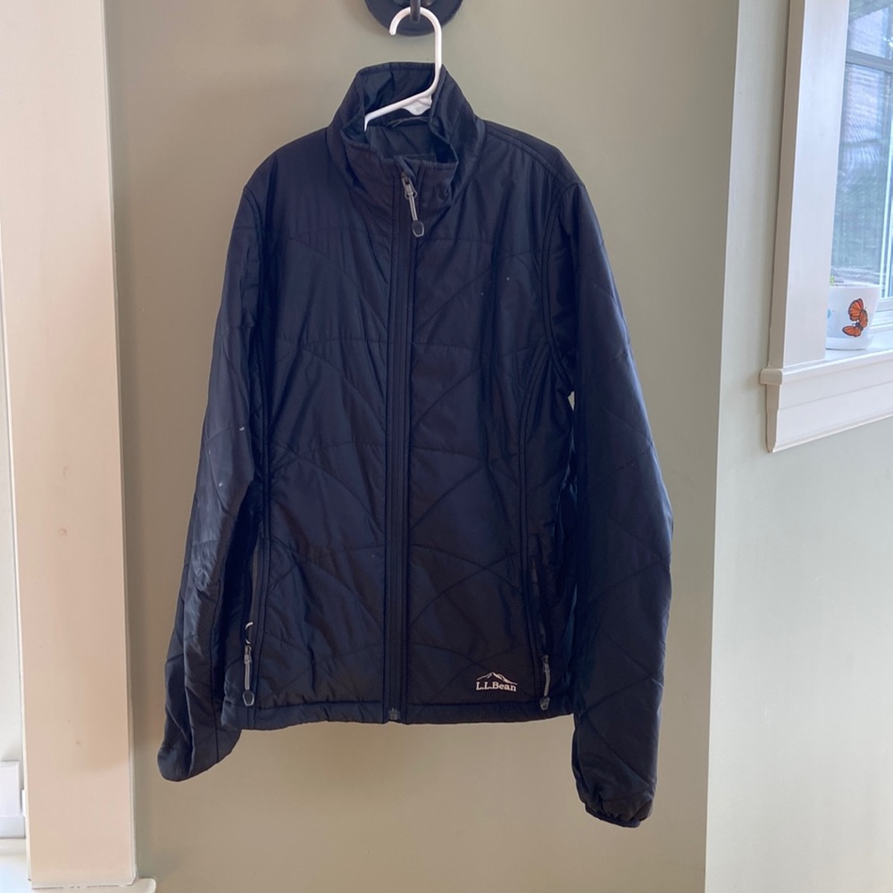 LL Bean stowaway quilted jacket